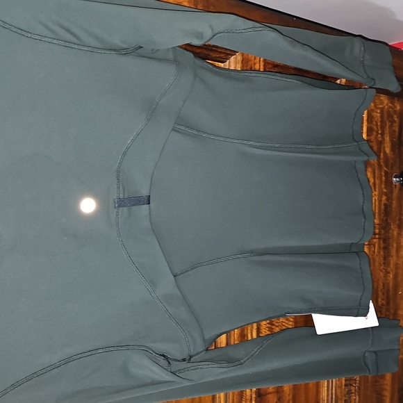 Lululemon Define Jacket Nulu Sz 8 Rainforest Green!! Slim Fit Hip Length. NWTS! - Picture 11 of 12